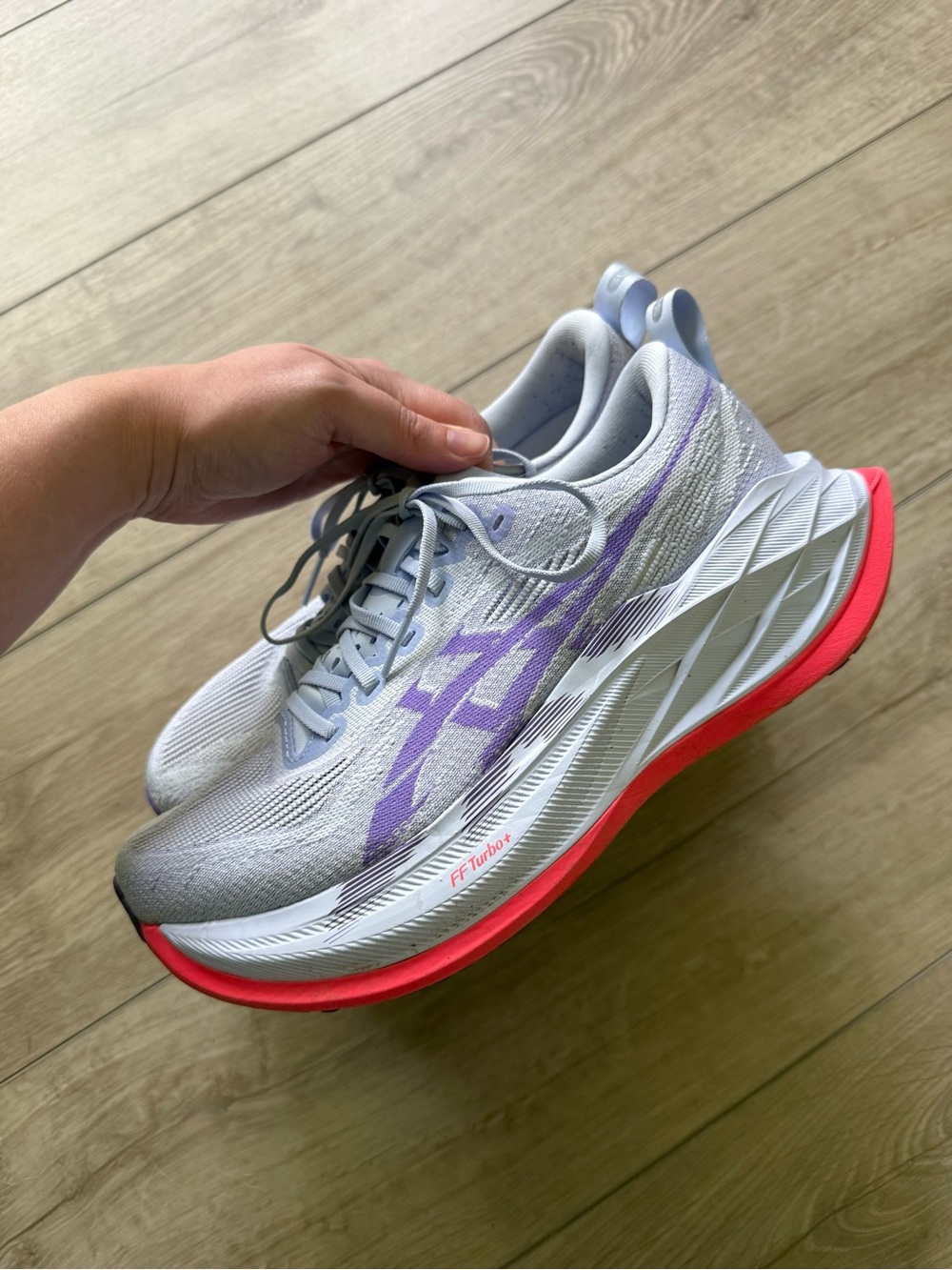 Asics Women's Superblast 2